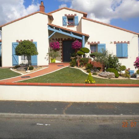 Saint-Christophe-la-Couperie Chambres D'Hotes Au Coeur Du Vignoble מראה חיצוני תמונה