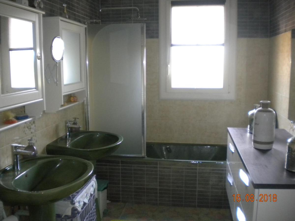 Saint-Christophe-la-Couperie Chambres D'Hotes Au Coeur Du Vignoble מראה חיצוני תמונה
